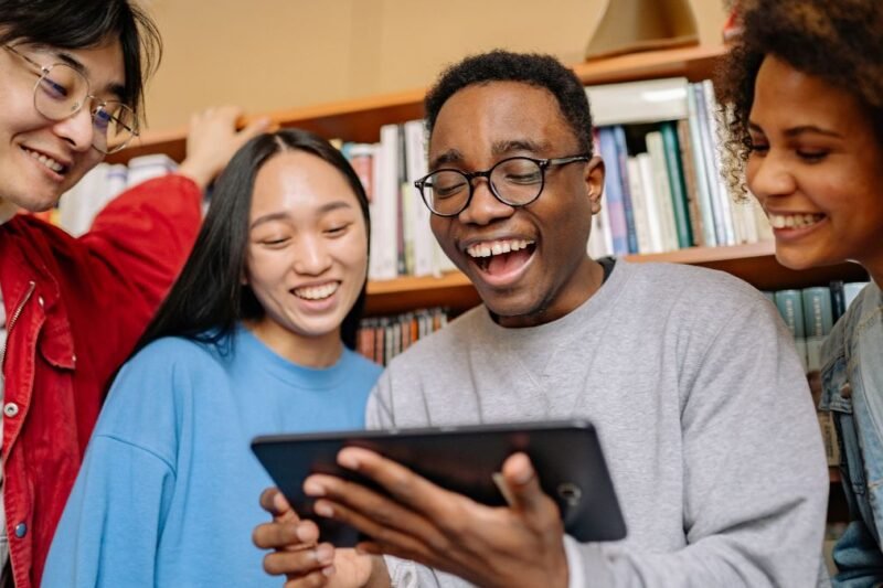 The Benefits of Childhood Curiosity and How to Foster It