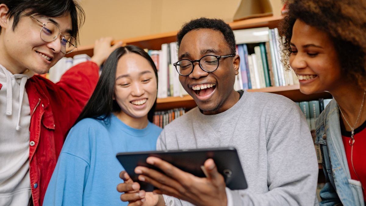 Childhood-Curiosity-and-How-to-Foster-It-